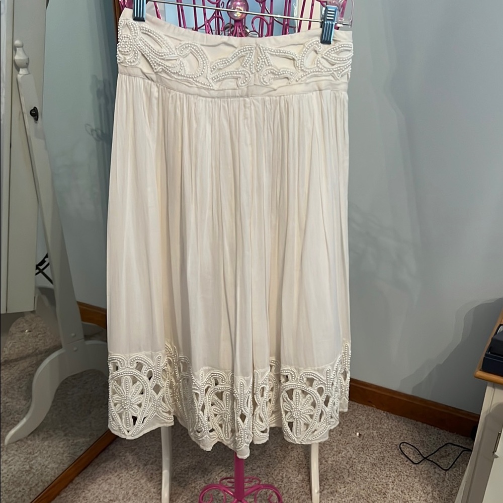 Alice + Olivia Cream A-line Midi Skirt with Smocked Details